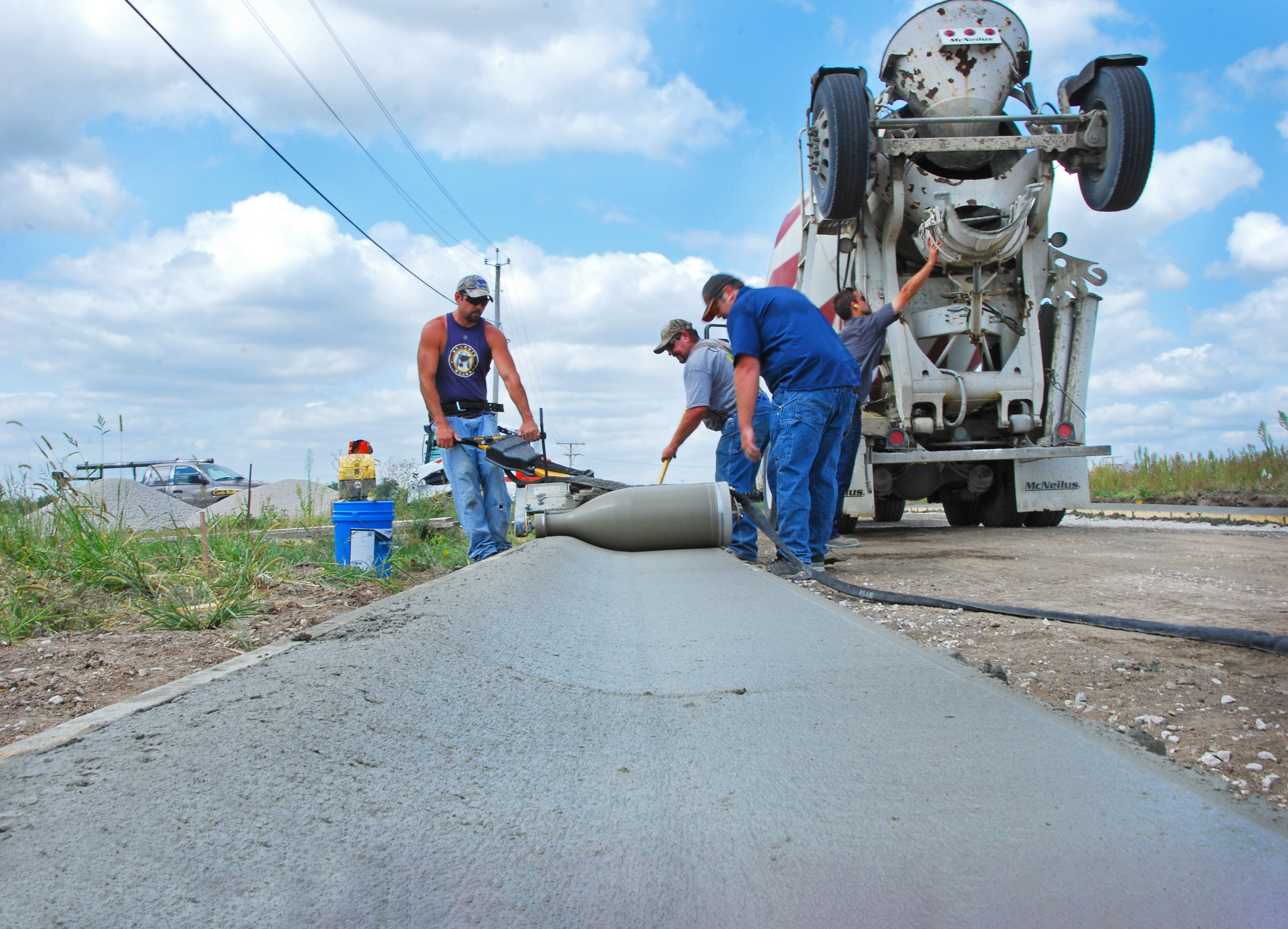 Concrete Curb and Gutter Installation - Professional Concrete Services